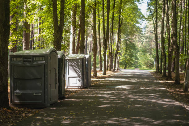 Affordable portable toilet rental in Fuller Heights, FL