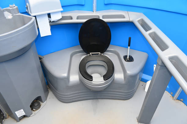 Best Temporary restroom rental  in Fuller Heights, FL