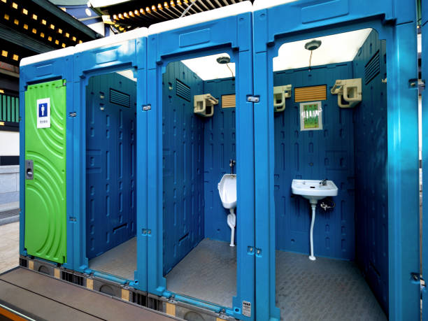Best Portable restroom trailer rental  in Fuller Heights, FL